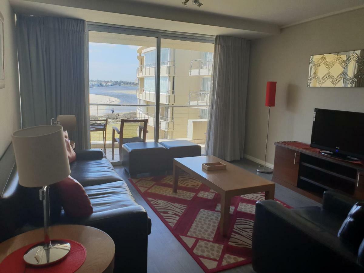 Lagoon Beach Hotel Apartments Kapstaden Exteriör bild